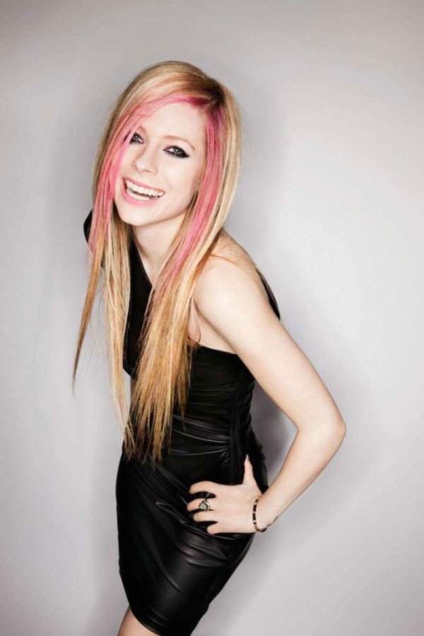 Avril Lavigne at Wild Rose Photoshoot Posted by Swen October 4 2011