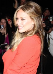 Hilary Duff Arrives at Good Morning America in New York