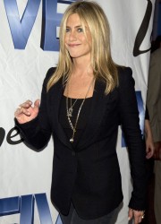 Jennifer Aniston at Screening of-Five in Washington