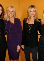 Jennifer Aniston at Screening of-Five in Washington