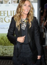 Julia Roberts at Fireflies In The Garden Premiere