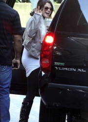 Selena Gomez out in Vancouver