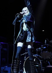 Taylor Momsen Live at The Fox Theatre