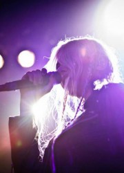 Taylor Momsen Performs at The Sound Academy