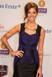 CHRISTINA PERRI