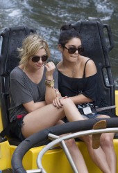 Vanessa Hudgens and Ashley Benson