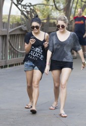 Vanessa Hudgens and Ashley Benson