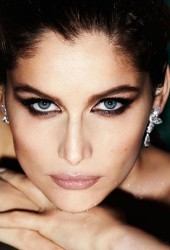 LAETITIA CASTA