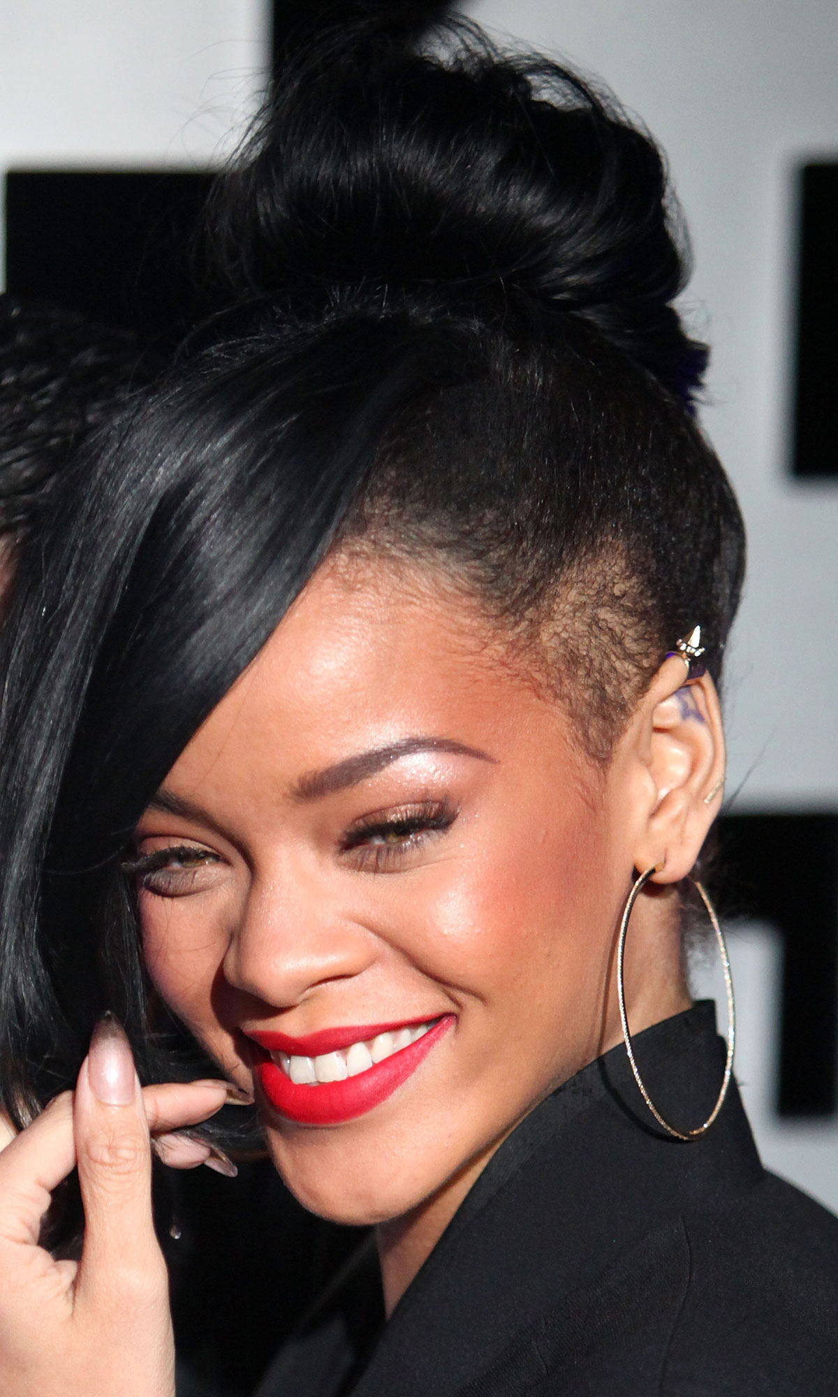 Barbados Beauty Rihanna Panosundaki Pin