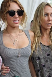 MILEY CYRUS