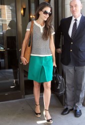 KATIE HOLMES