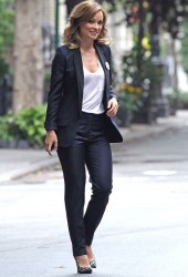 OLIVIA WILDE