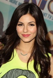 VICTORIA JUSTICE