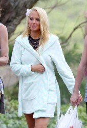 TULISA CONTOSTAVLOS