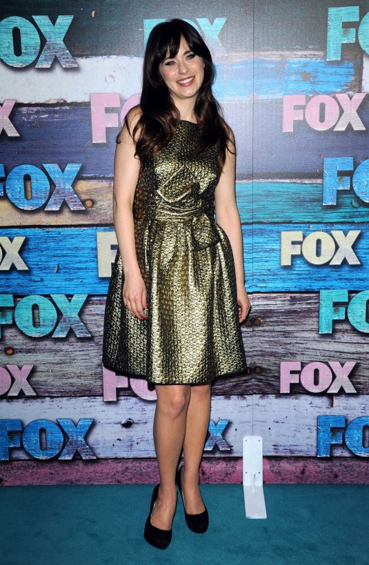 ZOOEY DESCHANEL
