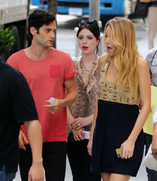 BLAKE LIVELY and MICHELLE TRACHTENBERG