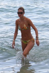 DOUTZEN KROES