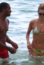 DOUTZEN KROES and Sunnery James