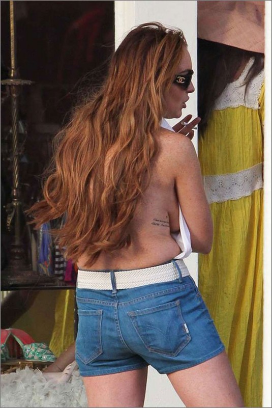 LINDSAY LOHAN