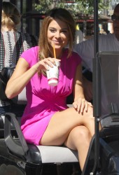 MARIA MENOUNOS