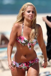 TULISA CONTOSTAVLOS