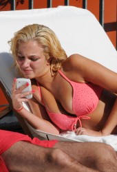 TULISA CONTOSTAVLOS