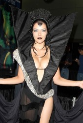ADRIANNE CURRY