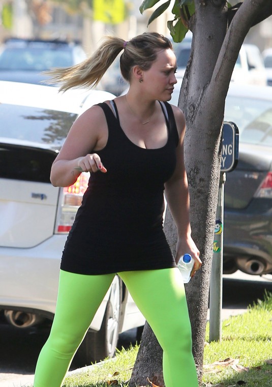 HILARY DUFF