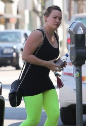 HILARY DUFF