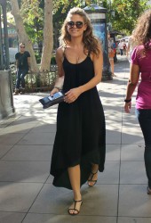 MARIA MENOUNOS