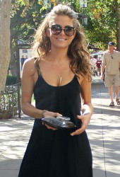 MARIA MENOUNOS