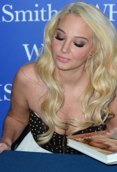 TULISA CONTOSTAVLOS