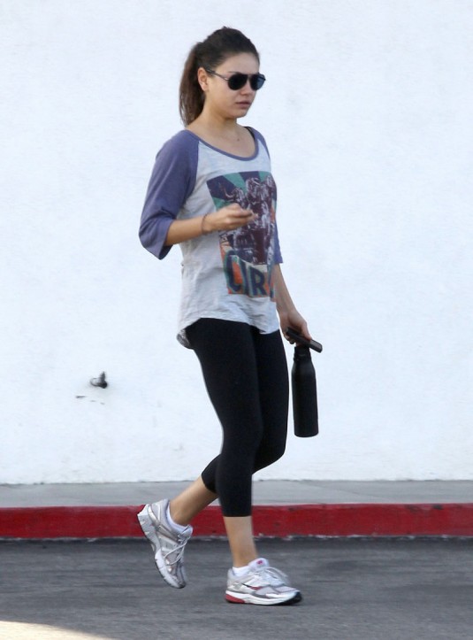 MILA KUNIS