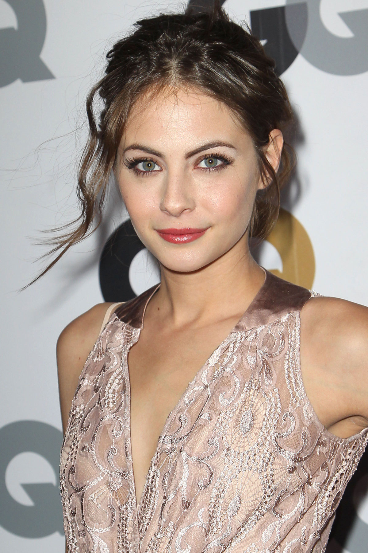 willa-holland-at-gq-men-of-the-year-party-in-los-angeles-hawtcelebs