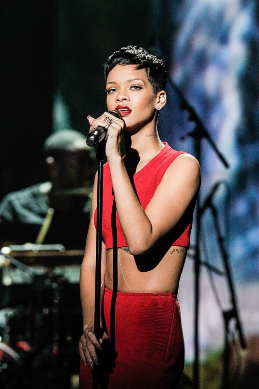RIHANNA Performs at La Chanson De LAnnee TV Show