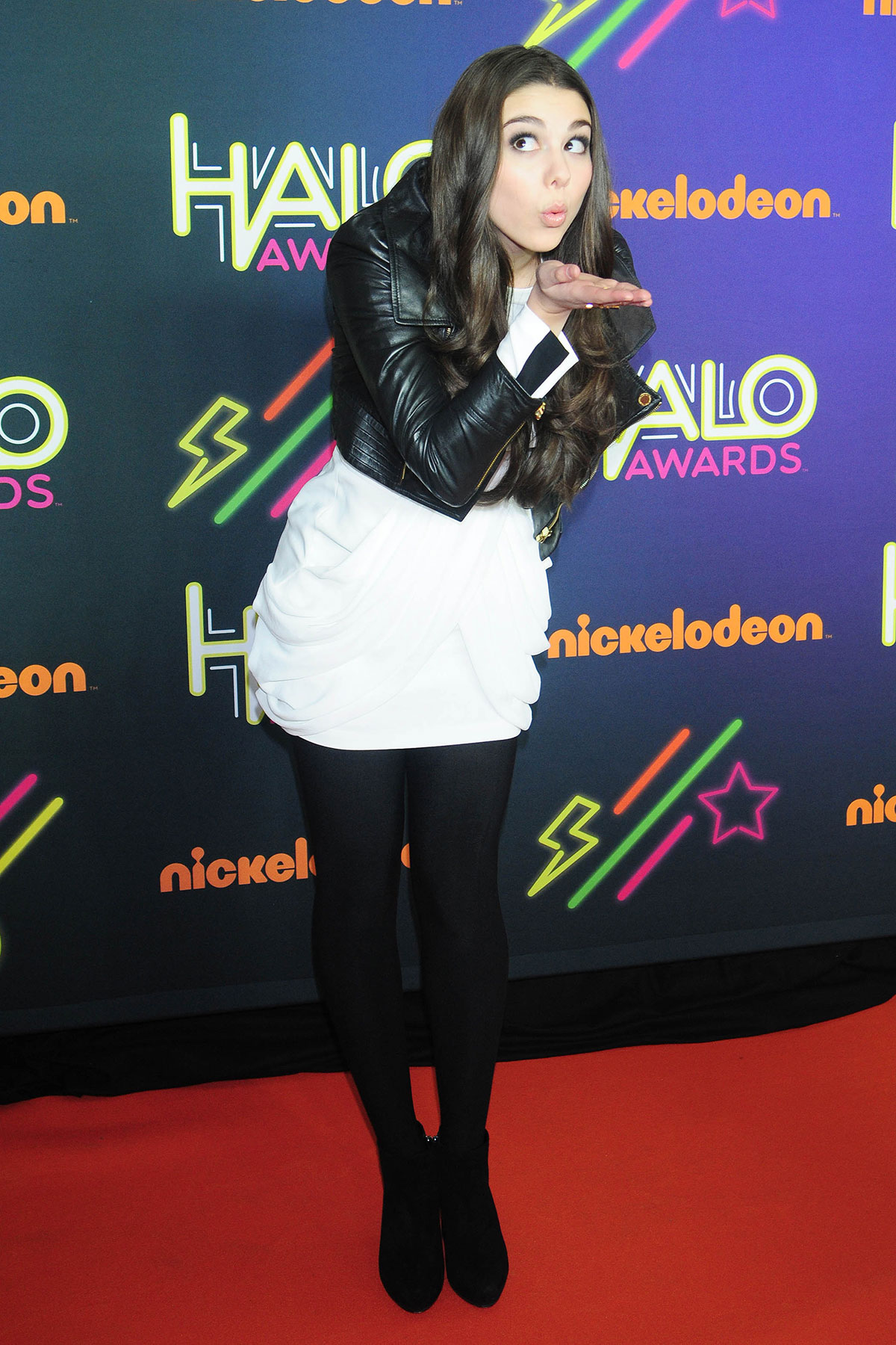 KIRA-KOSARIN-at-Nickelodeon-Halo-Awards-
