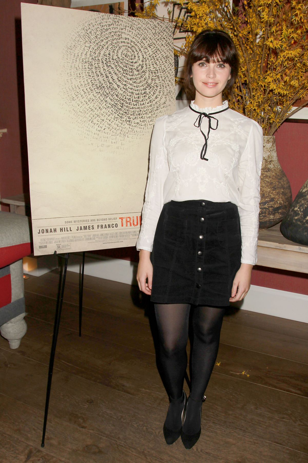 Felicity Jones At True Story Press Conference In New York Hawtcelebs