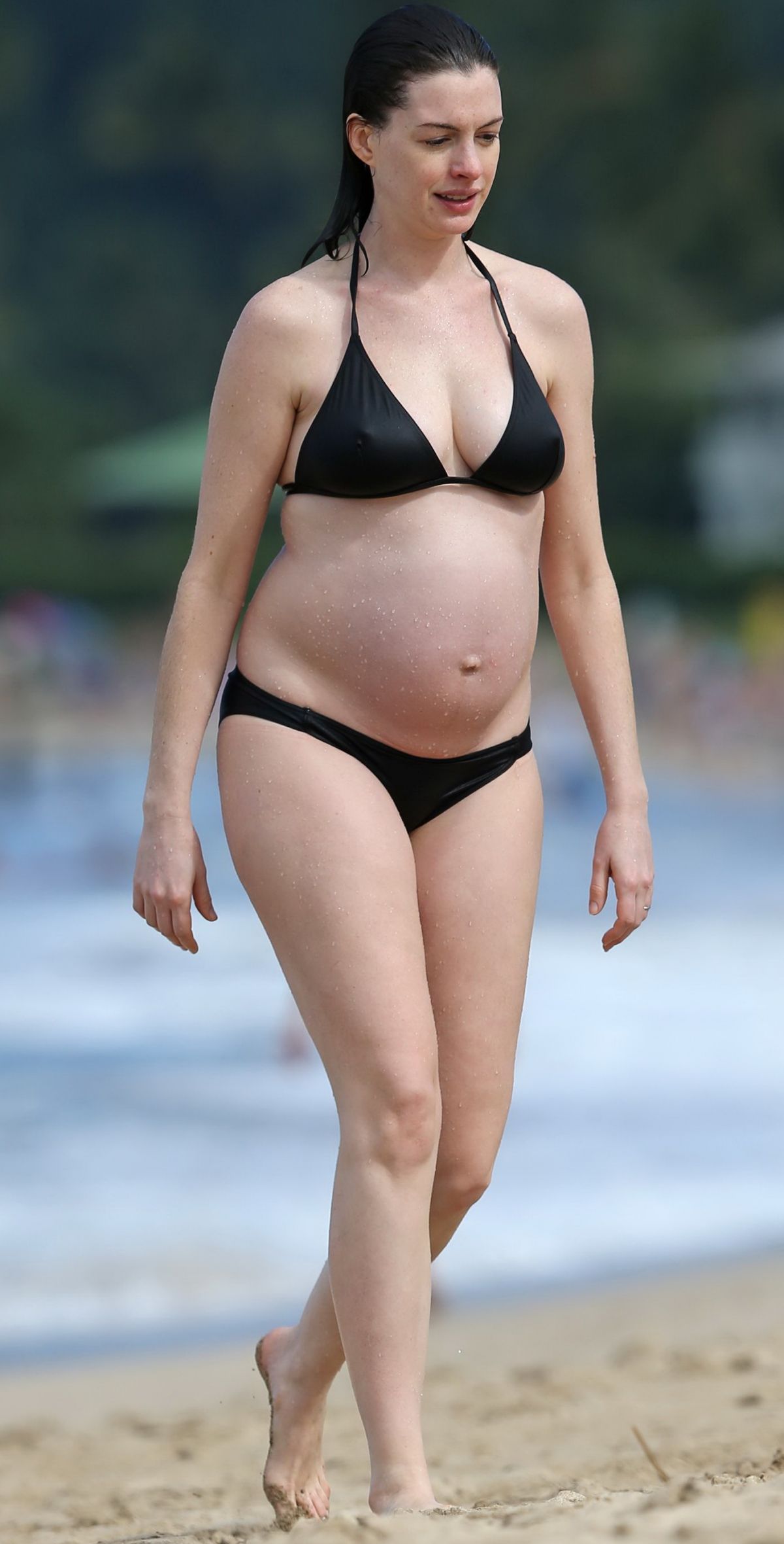 Pregnant Bikini Pictures 22