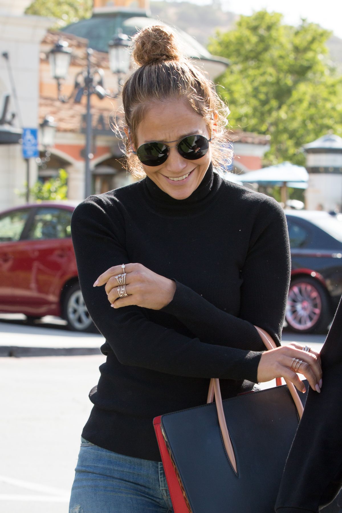 JENNIFER LOPEZ Out and About in Calabasas 04/25/2016 - HawtCelebs1200 x 1800