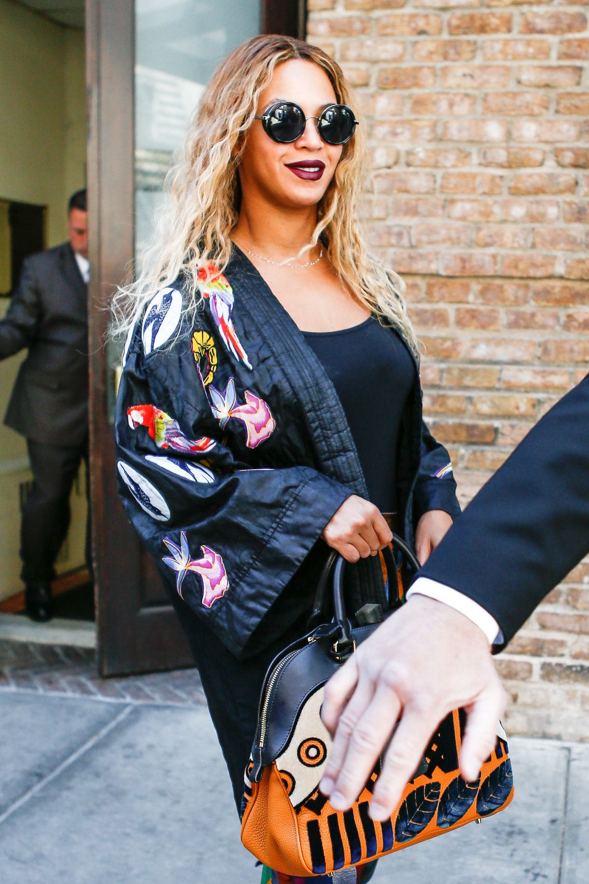 BEYONCE KNOWLES Leaves Her Hotel in New York 06/14/2016  HawtCelebs 