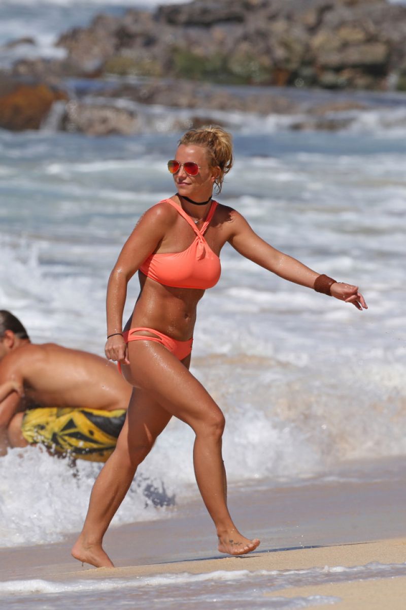 Britney In Bikini 28