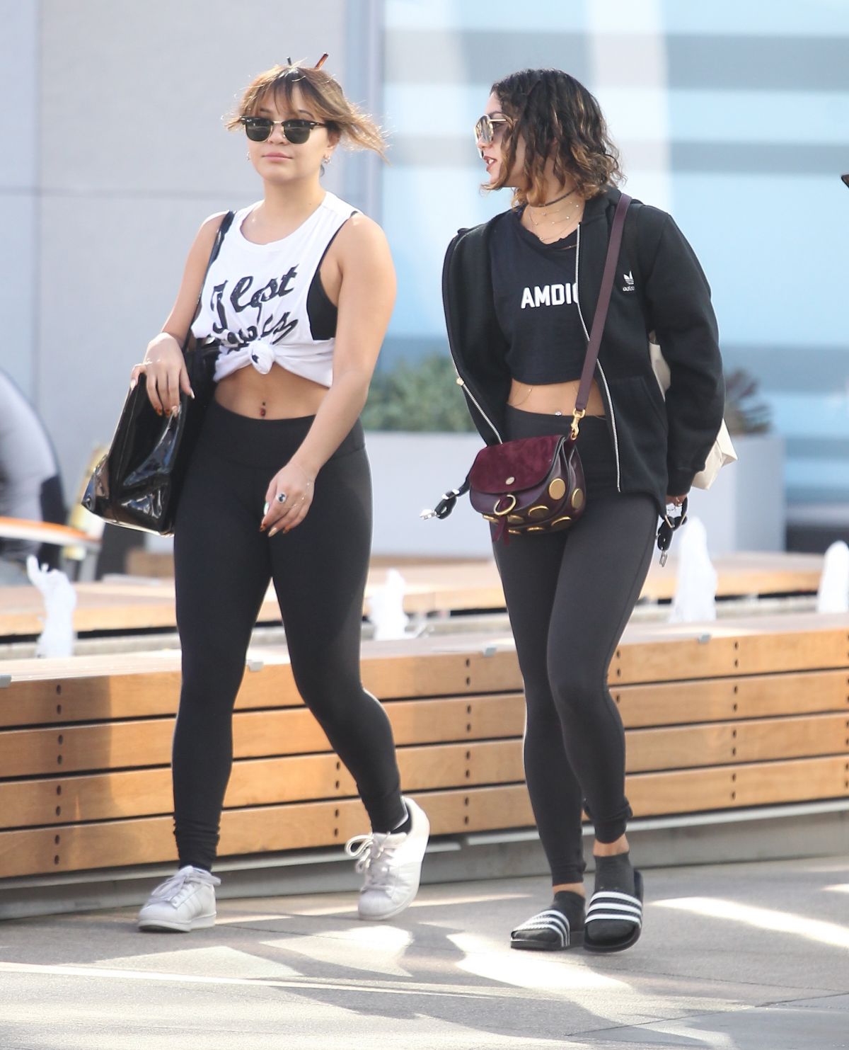 vanessa-and-stella-hudgens-heading-to-a-gym-in-west-hollywood-11-09-2016_3.jpg