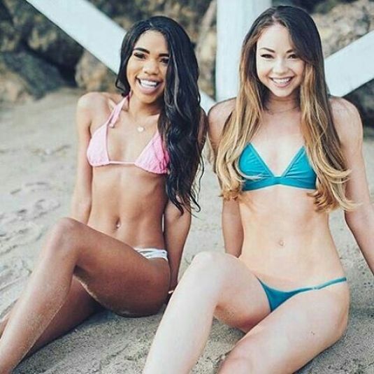 teala-and-meredith-dunn-in-bikinis-06-21-2017-instagram-picture_1.jpg