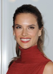 Alessandra Ambrosio at Rodeo Drive Walk of Style Award