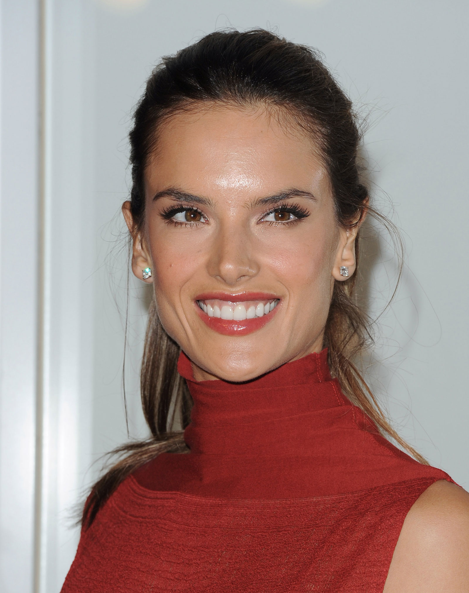 29 Photos of Alessandra Ambrosio at Rodeo Drive Walk of Style Award in ...