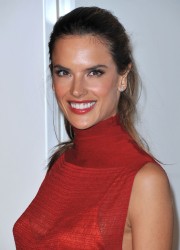 Alessandra Ambrosio at Rodeo Drive Walk of Style Award