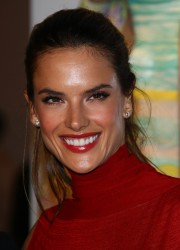 Alessandra Ambrosio at Rodeo Drive Walk of Style Award