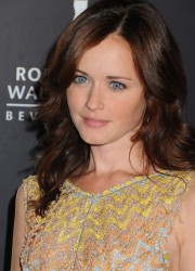 Alexis Bledel at Rodeo Drive Walk of Style Award