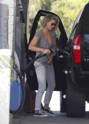 Ali Larter Pumping Gas