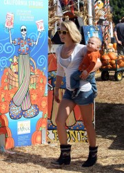 Ali Larter in Jean Shorts